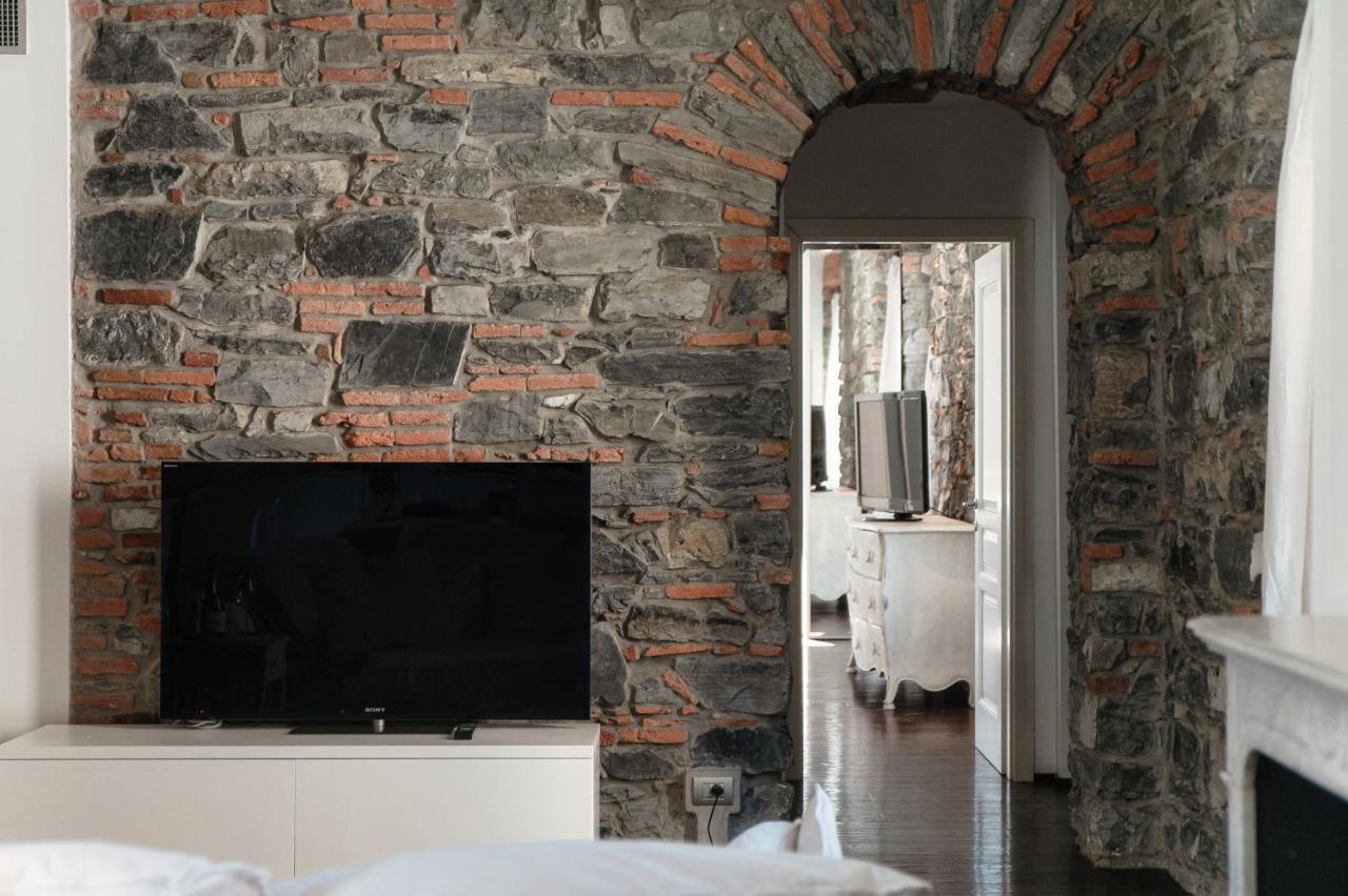 Stunning Central Como Apt By Joivy Bagian luar foto