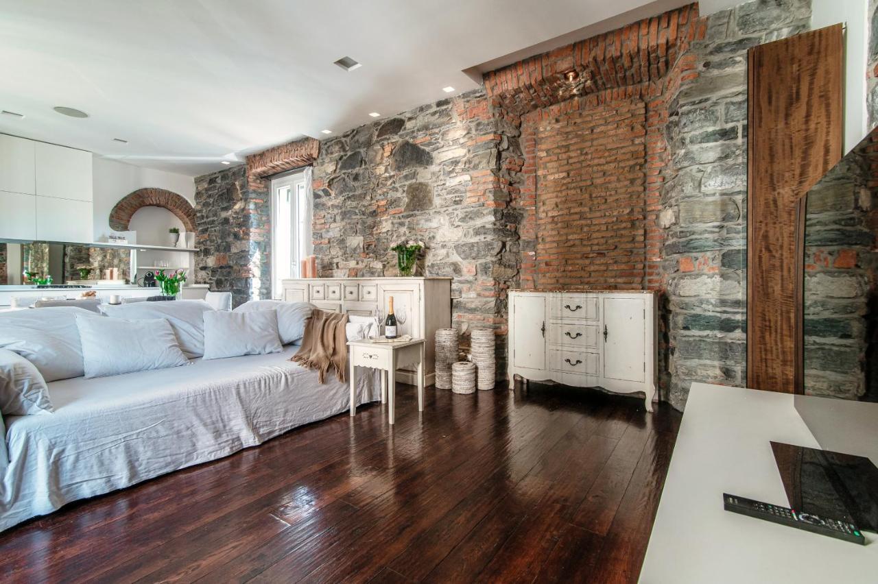 Stunning Central Como Apt By Joivy Bagian luar foto