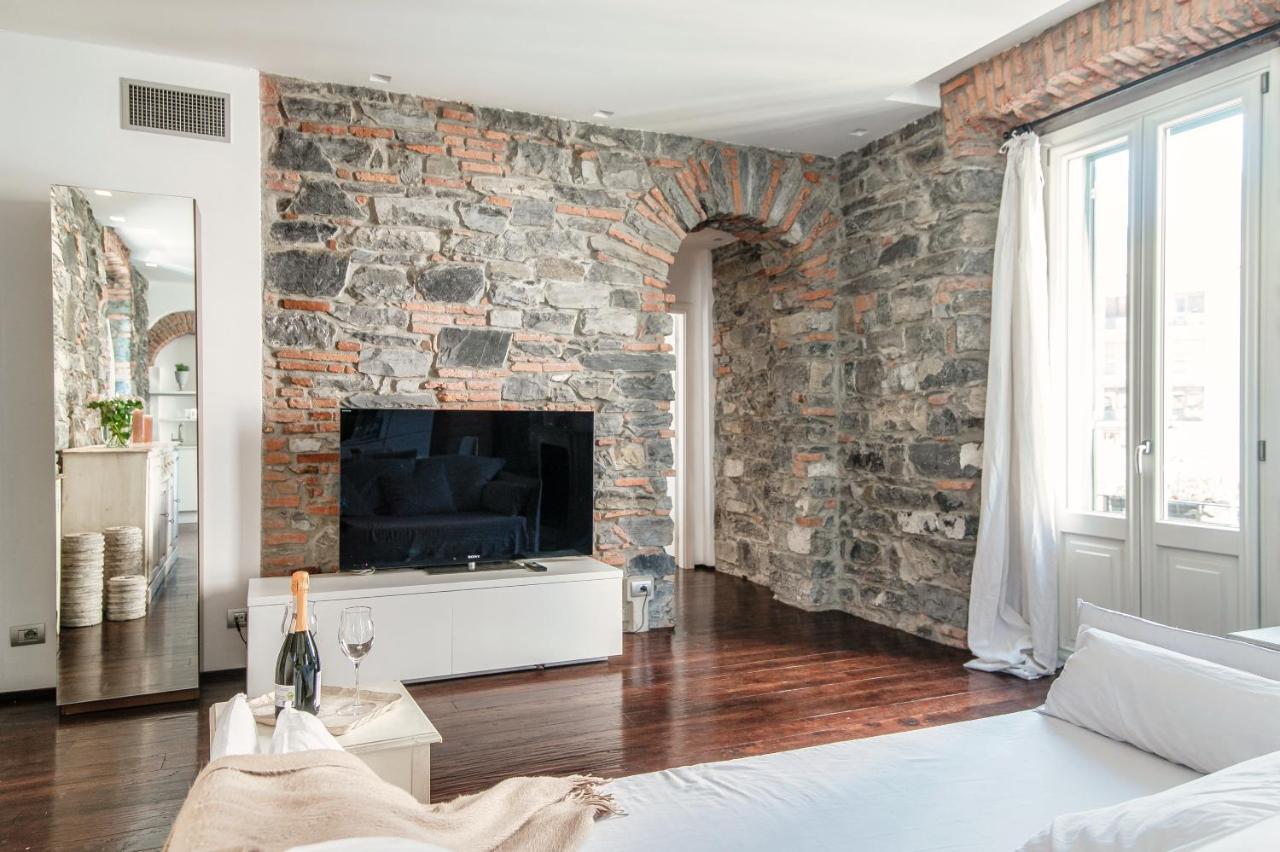 Stunning Central Como Apt By Joivy Bagian luar foto
