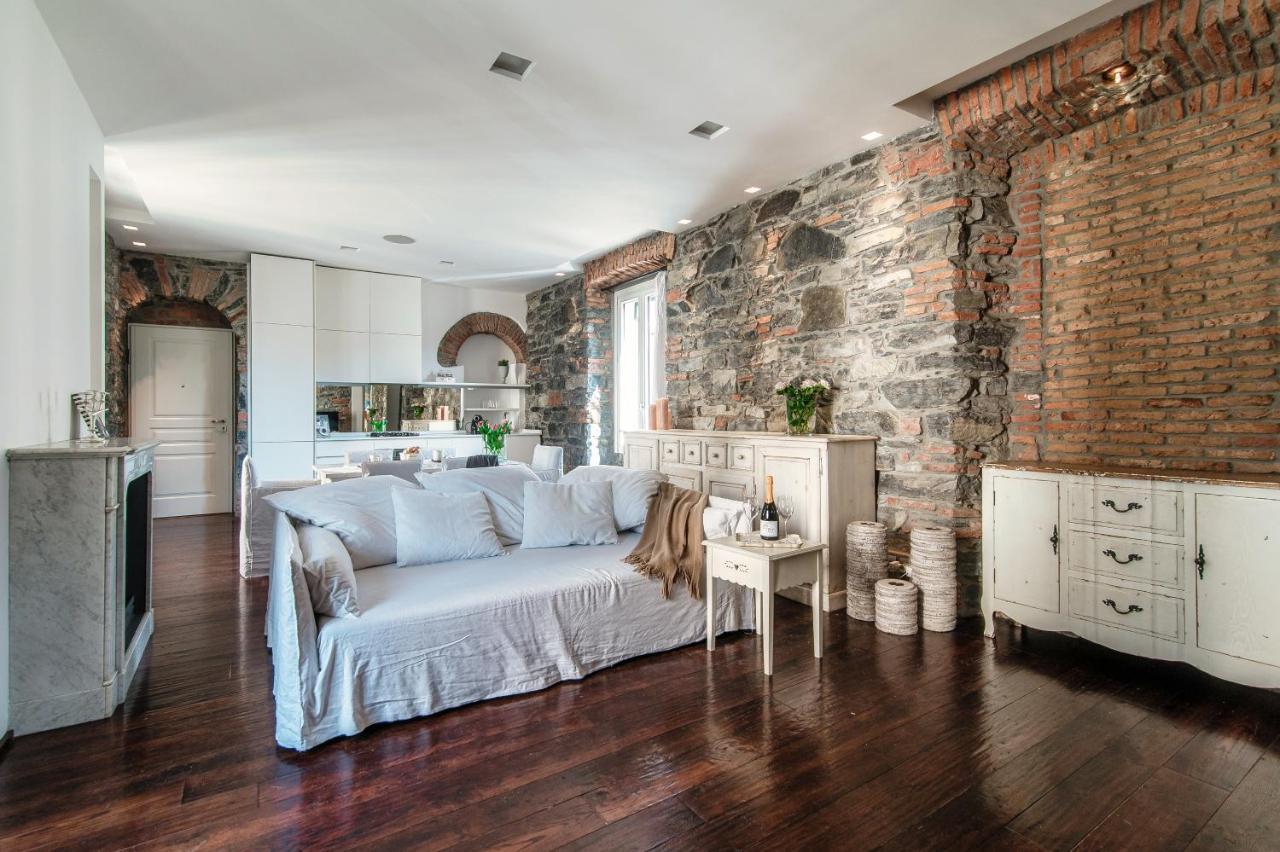Stunning Central Como Apt By Joivy Bagian luar foto